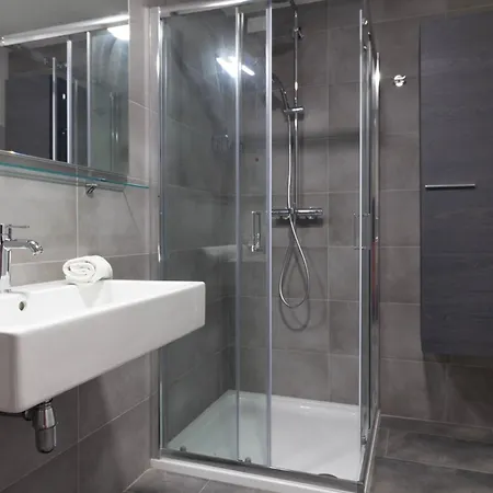 Papavero - Affitti Brevi Italia * Lecco